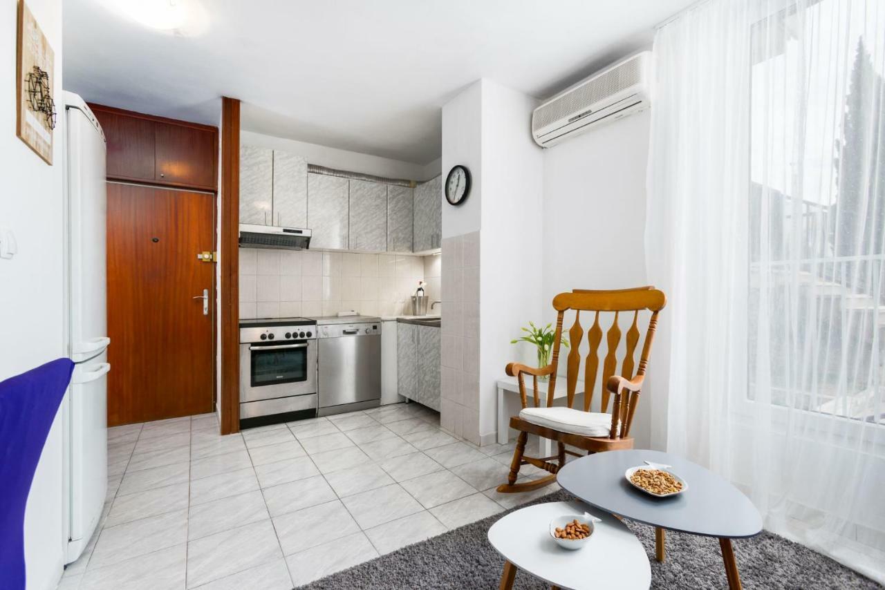 Apartman Edi Сплит Екстериор снимка